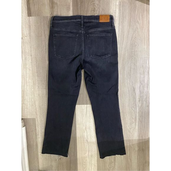 J. Crew 9" demi-boot crop jean in Dark Worn wash, Size 30T, MSRP $138 - Picture 8 of 12